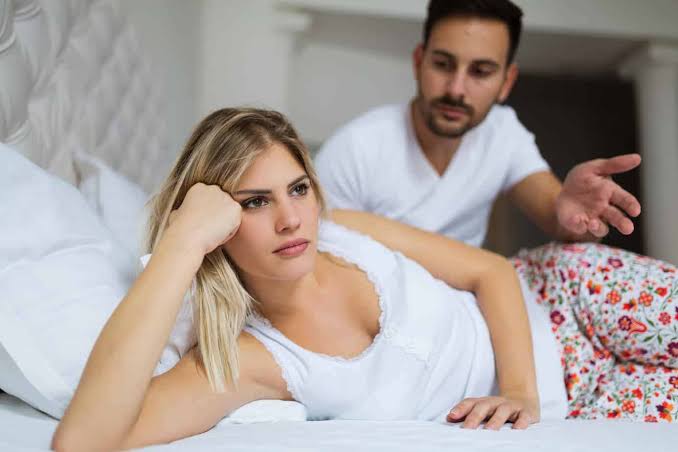 Signs your girlfriend isn't sexually attracted to you